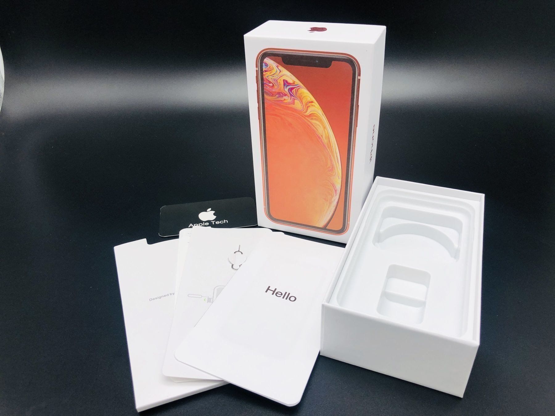 Оригинальный xr. Iphone XR 64gb коробка. Apple iphone XR 64gb комплект. Айфон XR 64 ГБ коробка. Apple iphone XR 64gb упаковка.