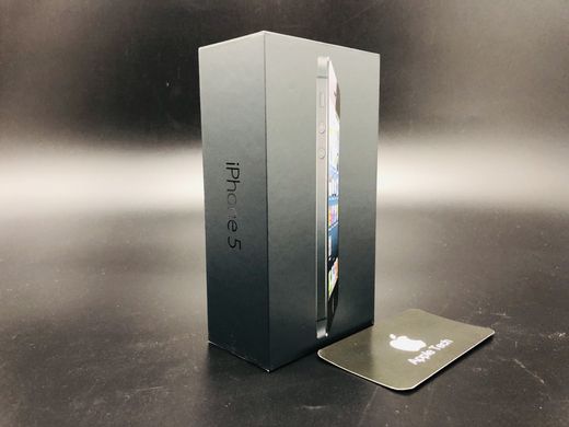 Коробка iPhone 5 Silver