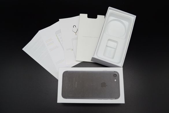 Коробка iPhone 7 Black