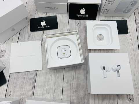 Купити коробку для Apple AirPods Pro